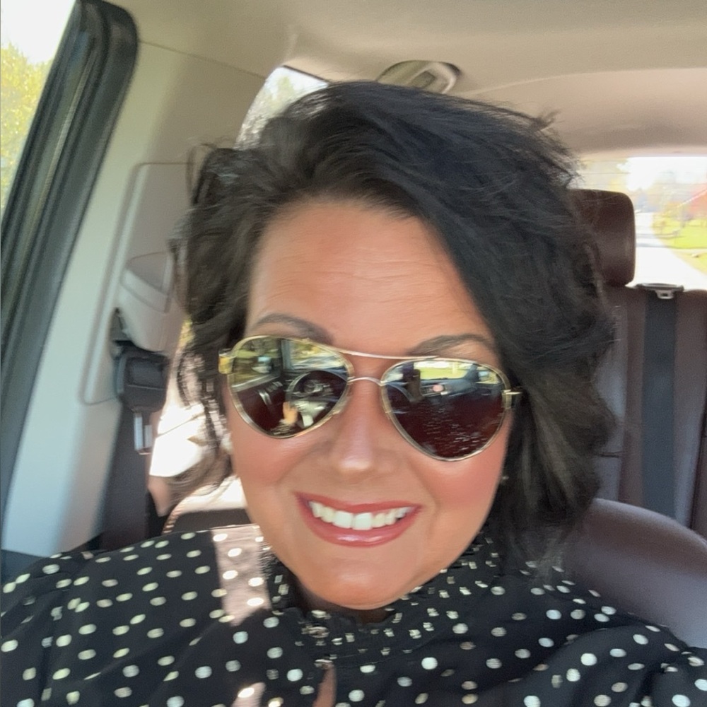 Meet your Posher, Allison